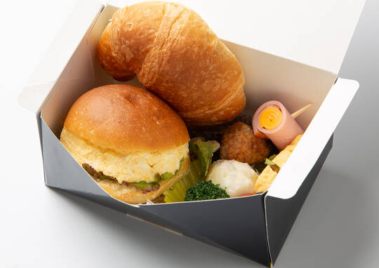 [ 865 ] ランチBOX(クロワッサン&ブリオッシュサンド)